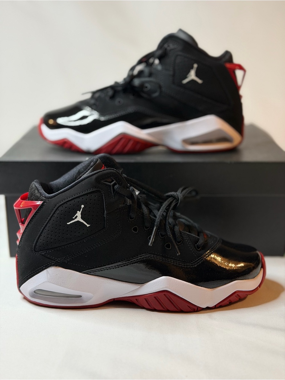 Jordan Bred B’Loyal, Red & White